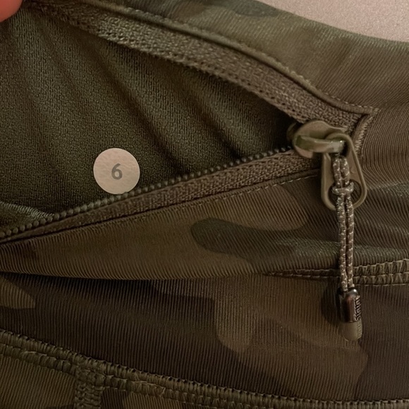 Lululemon Green Run Inspire Crop All Luxtreme - Picture 4 of 8